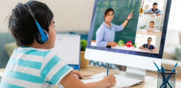 Fungsi Belajar Online